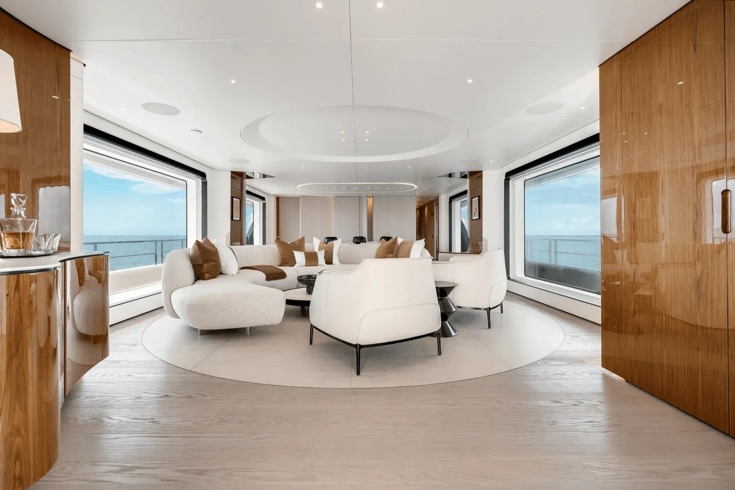 Azimut Grande 36M Detail