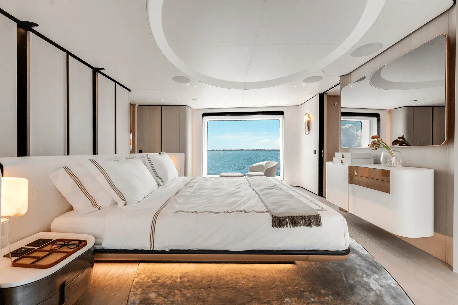 Azimut Grande 36M Detail