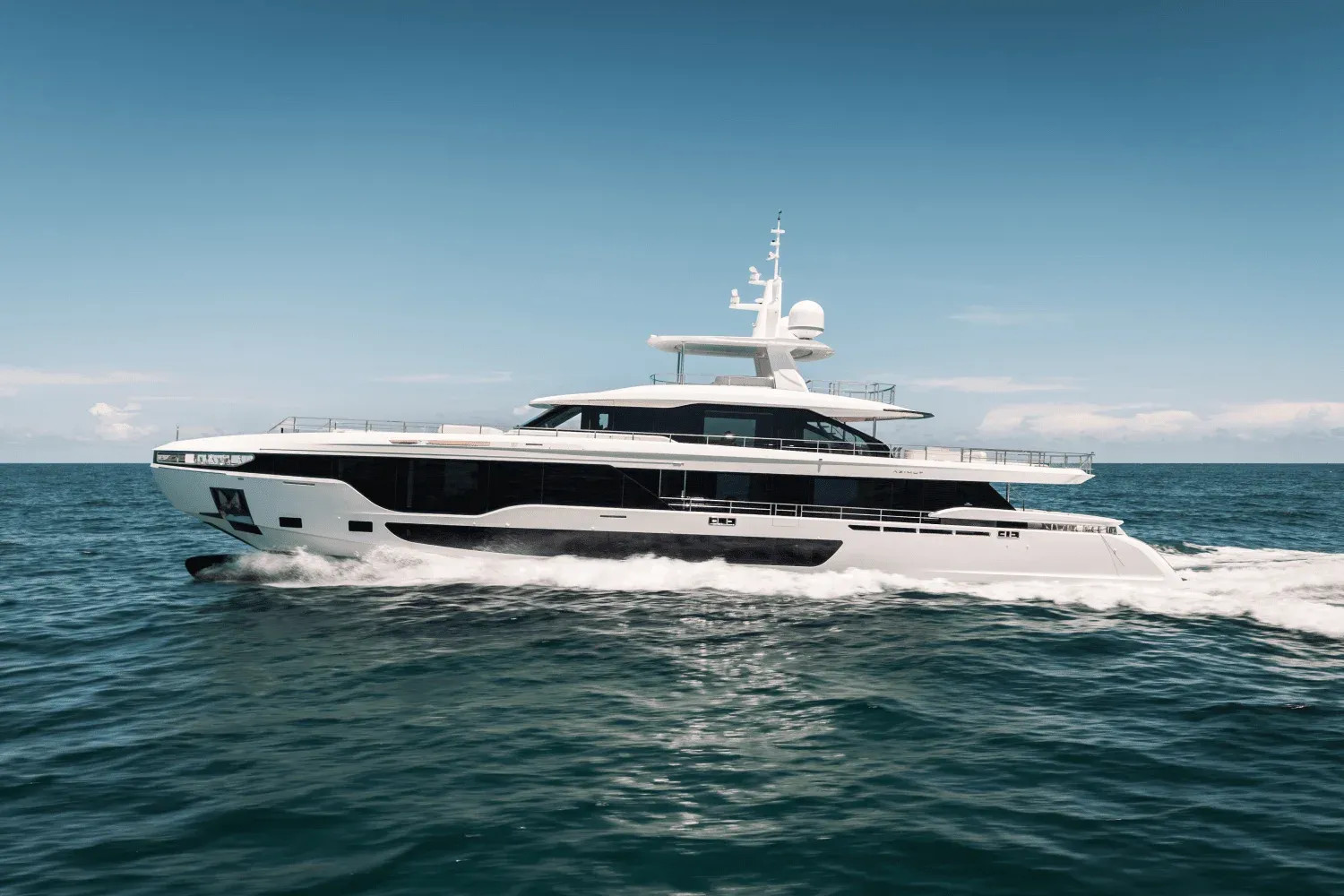 Azimut Grande 36M Detail