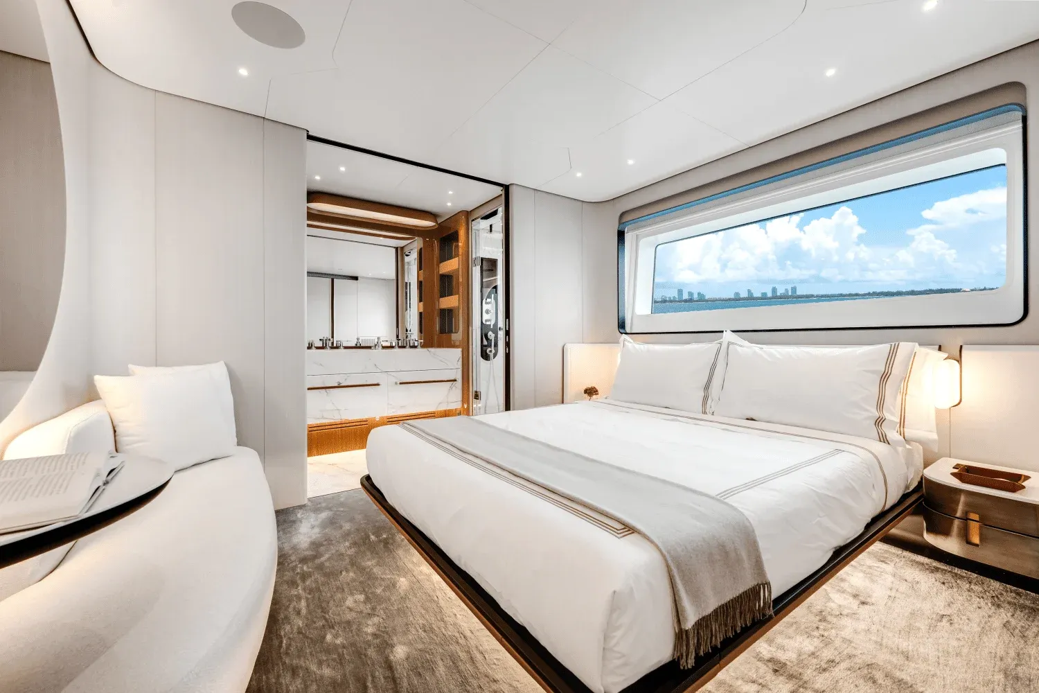 Azimut Grande 36M Detail