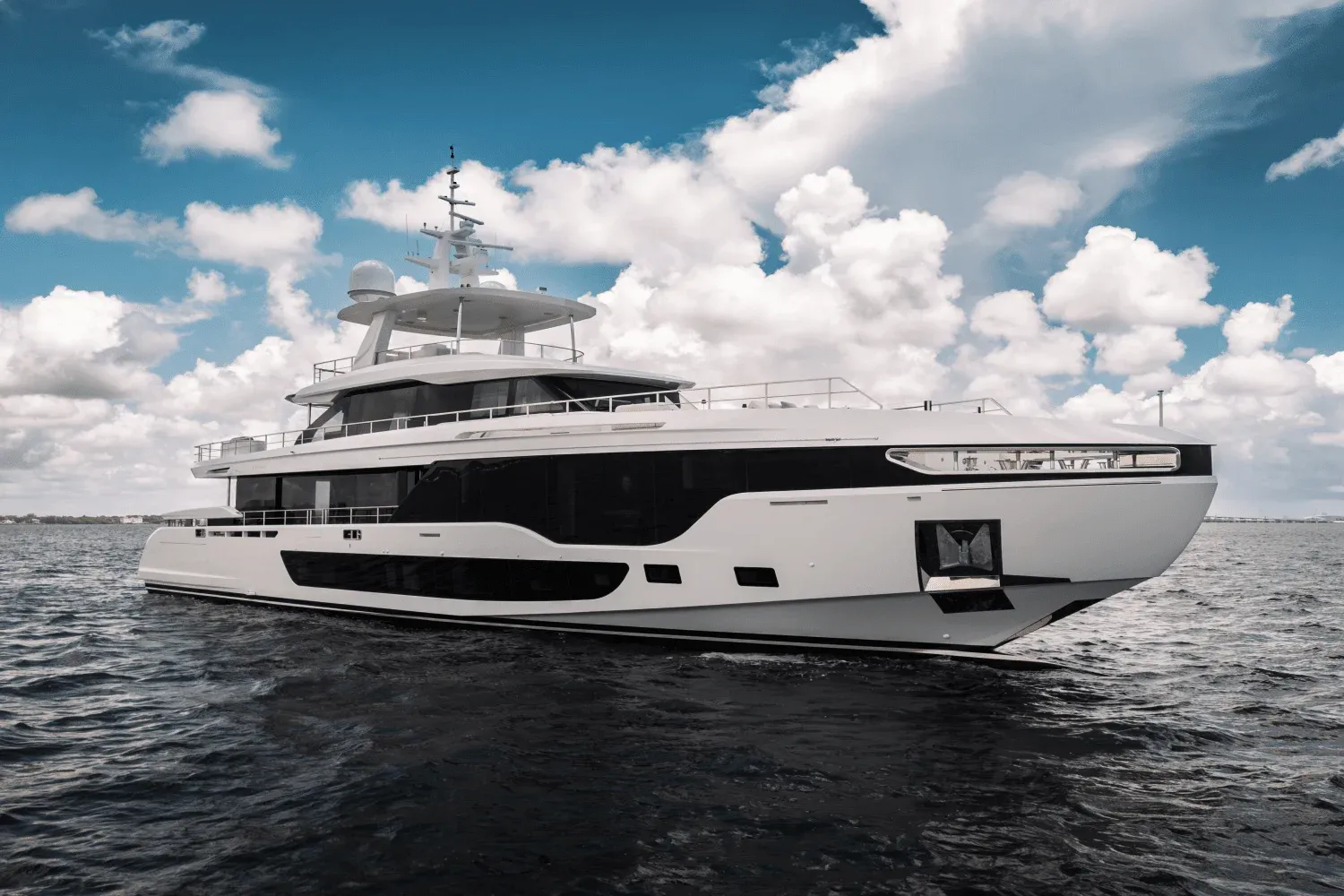 Azimut Grande 36M Detail