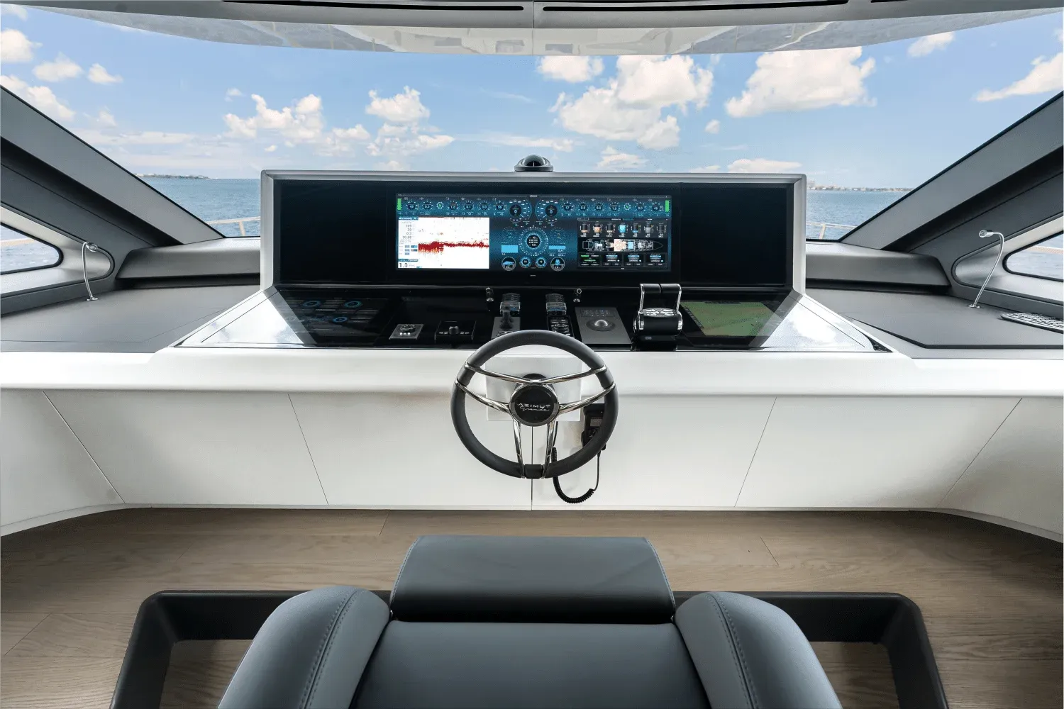 Azimut Grande 36M Detail