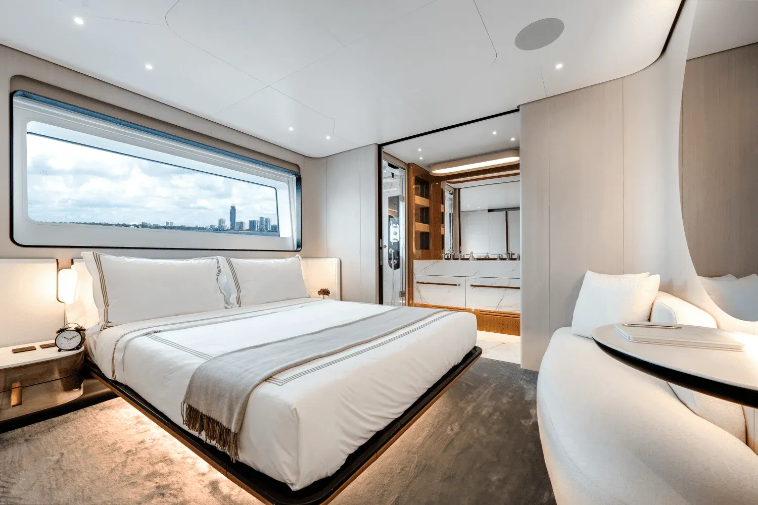Azimut Grande 36M Detail