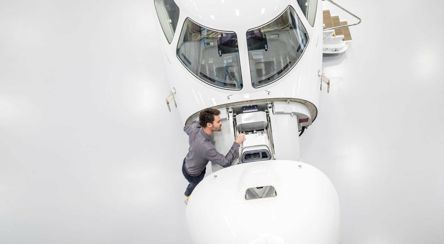 Dassault Falcon 10X Detail