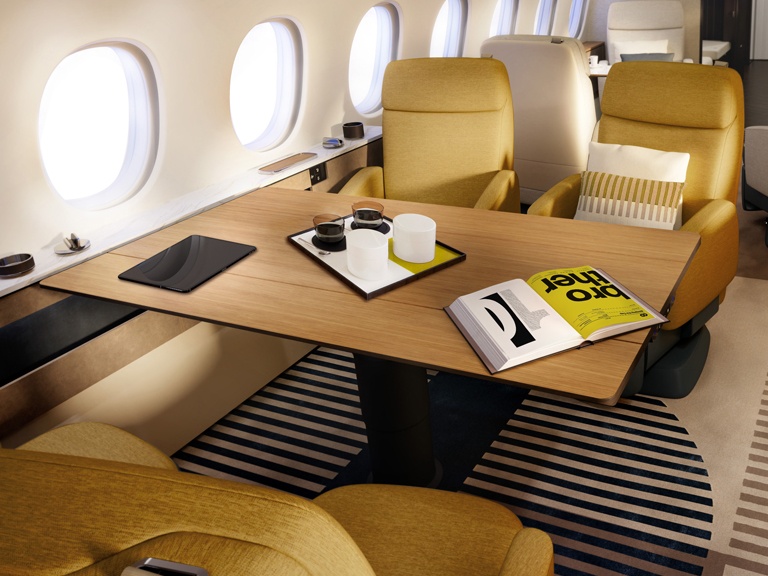 Dassault Falcon 10X Detail