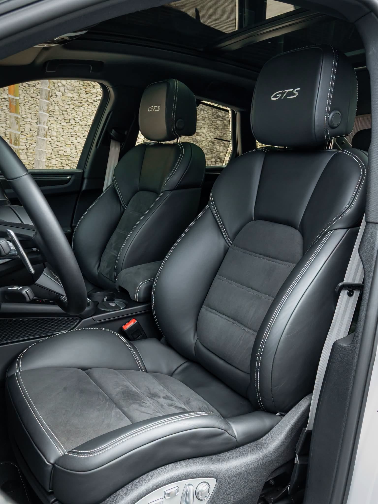 Porsche Macan GTS 2021: Siêu Lướt 7,800 km, V6 3.0 440HP, Ghế 18 Hướng, Full Kịch Option, Giá 3.890 Tỷ - Ảnh thực tế 3