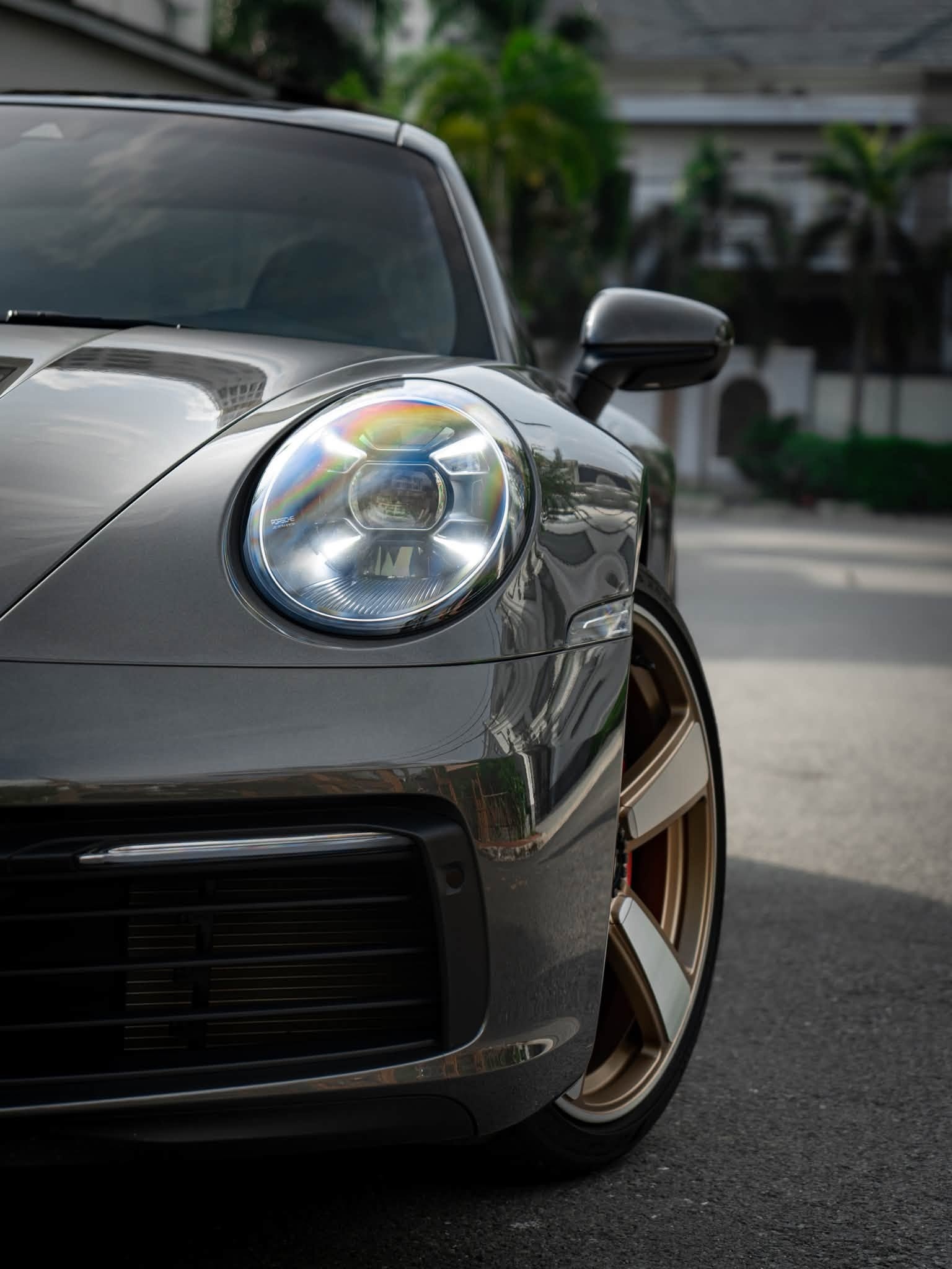 Porsche 911 Carrera 4S (992): Lướt 7,800 km, Còn BH Chính Hãng 2028, Tặng 2 Bộ Mâm, Giá 8.x Tỷ - Ảnh thực tế 5